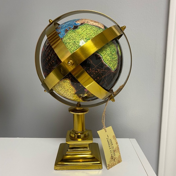 Beautiful world globe. Perfect for a refined office. 12” H, made in India - Picture 3 of 7